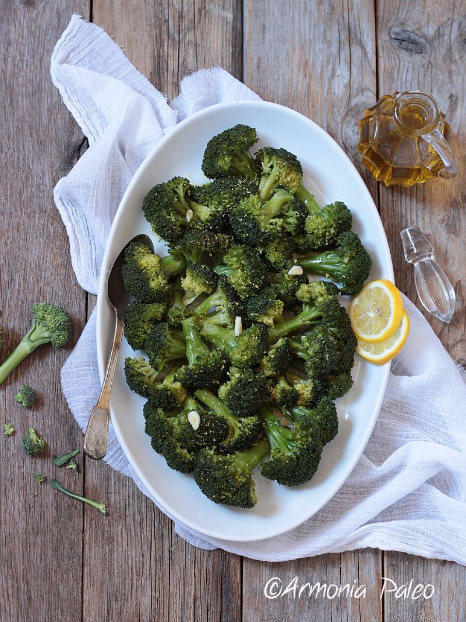 Broccoli al Vapore con Aglio e Limone